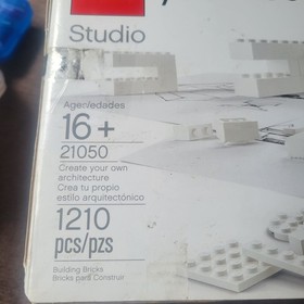 Lego 21050 Architecture Studio Retired Set 1210 Pcs. w Box Manual Trays