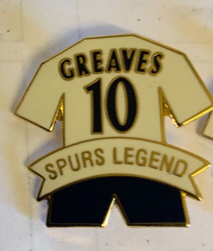 Spurs  Pin Badge STYLE 2 NEW SPURS Football