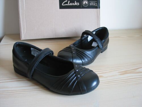 NEW CLARKS DOLLY SHY OLDER LITTLE Girls BLACK Leather SCHOOL SHOES VARIOUS SIZES