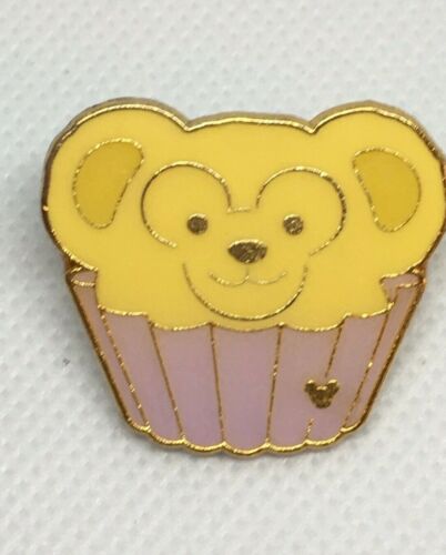 Duffy the Bear Carnival Game Pin Disney Pin Duffy Cupcake