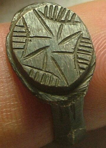 Genuine ancient Roman Soldiers Sun God Sol Invocto Ring artifact Victory marks