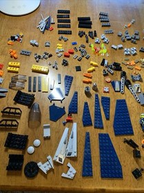 Pre Owned Lego 8630 Agents Gold Hunt With Manual, No Box. May Not Be Complete