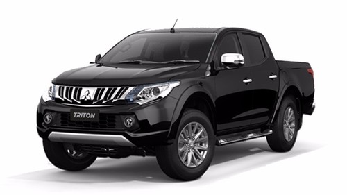 MITSUBISHI TRITON 15 DOUBLE CAB MATT BLACK FENDER FLARES WHEEL ARCH WITH NUTS