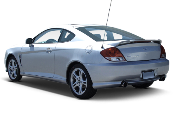 Hyundai Tiburon angular rear perspective