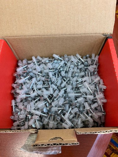 Hilti #34559 1,000 Count X-ZF 20 THP Fastener bulk