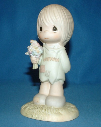 Precious Moments Figurine 520853 ln box I Belong To The Lord