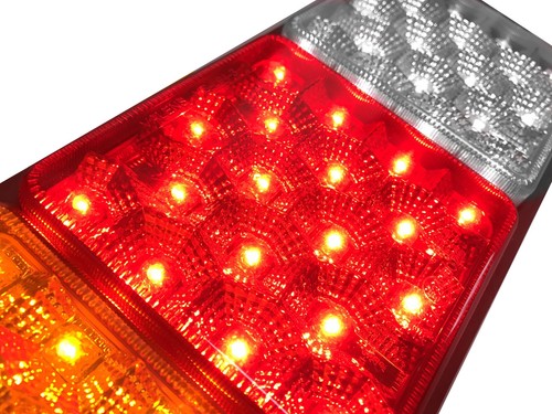 Eagle Lights Rubbolite 8002 LED Left /& Right side with 4x4 Lenses Rubbolite