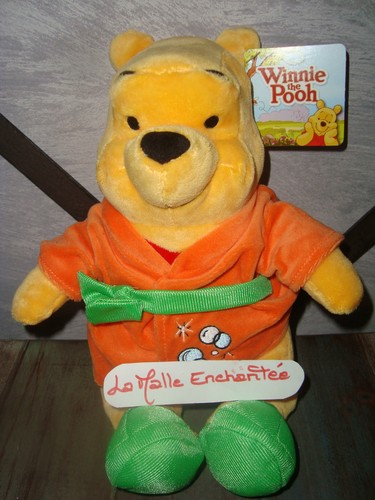 PELUCHE DOUDOU WINNIE ROBE DE CHAMBRE ORANGE 25 CM DISNYE NEUVE