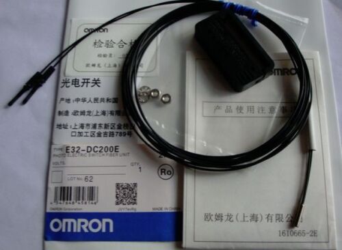 1PC Omron E32-DC200E Photoelectric Switch Fiber E32DC200E 2M New In Box