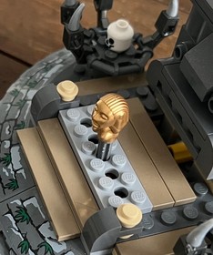 LEGO Indiana Jones 7623 Temple Escape 100% COMPLETE With Box Gold Idol