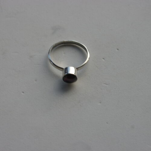 O P Size  L Beautiful 925 Silver Ring With Garnet  1.1 Gr N1\2 R In Box