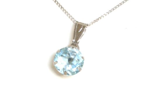 9ct White Gold Blue Topaz Pendant and chain Gift Boxed Necklace Made in UK 