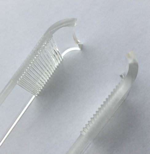 Guzzini Italy Eiszange Servierzange Eiswürfelzange Gebäck Zange transparent