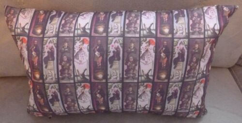 Disney/'s Haunted Mansion Stretch Room Portraits Cushion 2 sizes available