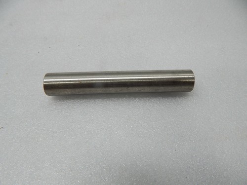 304 Stainless Steel Round Rod 3.9 Inches Long Bar .625 O.D. 5//8 Inch Diameter