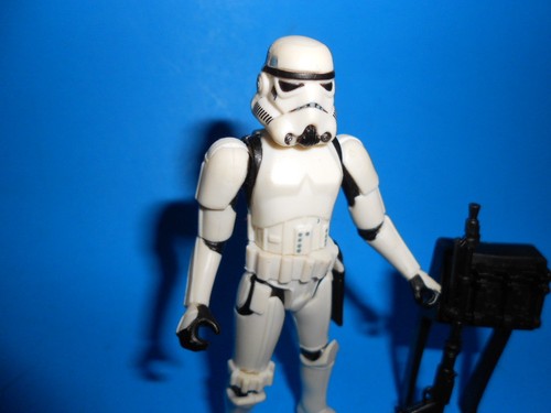 Star Wars 1999 Potf 2 Imperial Stormtrooper V2 ~ Blaster Rifle /& Weapon Rack