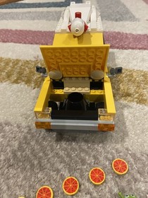 LEGO Toy Story: Pizza Planet Truck Rescue 7598 Not all minifigs (but some bonus)