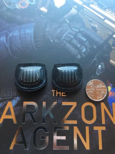 Virtual Toys The Dark Zone Agent Tracy R Ver Knee Pads loose 1//6th scale