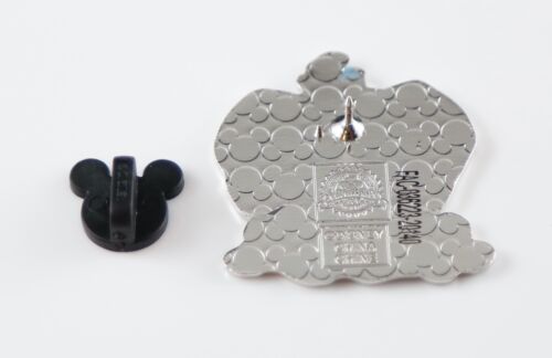 2020 Disney Happy Holidays Snowmen Blind Box Pins Complete your set! 