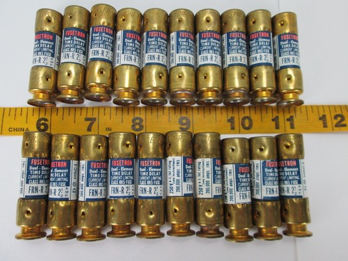 Lot of 20 Fusetron Duel Element Time Delayed Limiting Fuses FRN-R 2 1//2 SKU D CS