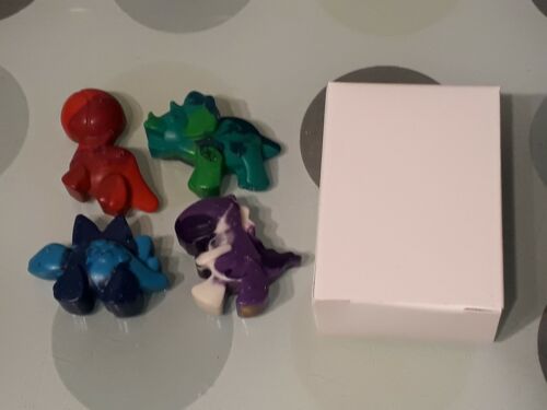 5x boxes of 4 crayons Dinosaur Crayon Party Favours// Stocking Filler