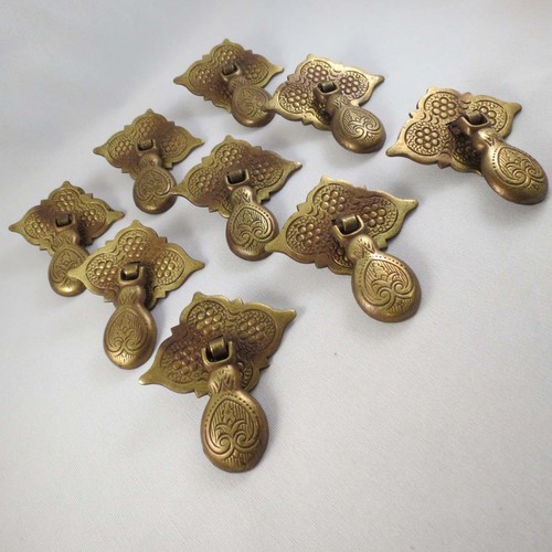 Vintage Solid Brass Decorative Tear Drop Pull with Diamond Shaped Back Plate