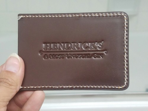 Hendrick/'s /"A Most Unusual Gin/" 2 Slot Card Holder//Wallet Dark Brown Leather New