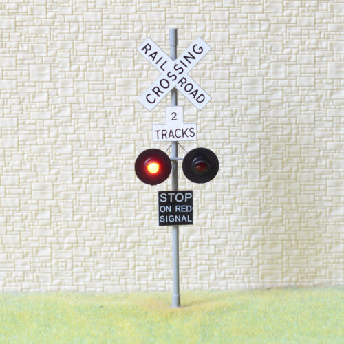 2 x O scale railroad crossing signals 2 heads 1 x circuit board flasher #GR2 