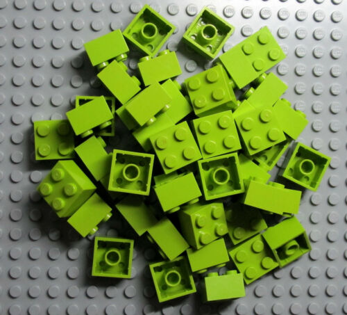 LEGO Bricks  2x2 x 50 pcs Lime Used