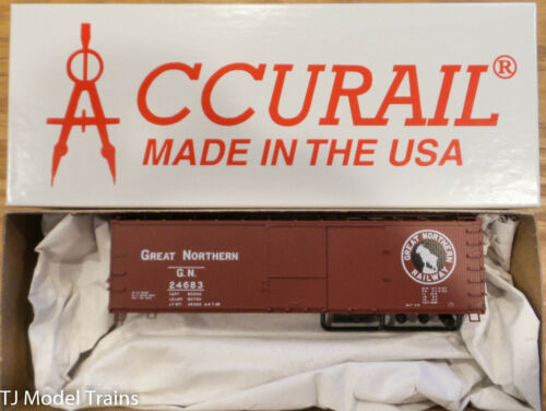 #24683 Accurail HO #8110.3 Great Northern Double Sheath 40/' Wood Boxcar Kit