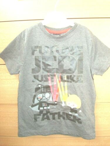 Boys STAR WARS T-SHIRT OFFICIAL LICENSED PRIMARK 5//6 /& 6//7 years