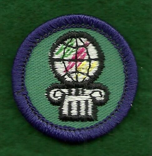 GIRL SCOUT BADGE DABBLER WORLDS TO EXPLORE VINTAGE JR FREE SHIPPING