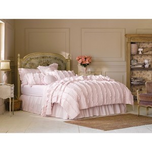 new simply shabby chic 174 pink ruffle quilt full queen new simply shabby chic 174 pink ruffle quilt full queen