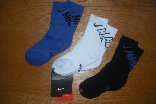 2.5Y-5Y Boys NWT NIKE Crew Socks 3prs Black//White//Blue Cotton-Blend Ages 6-8