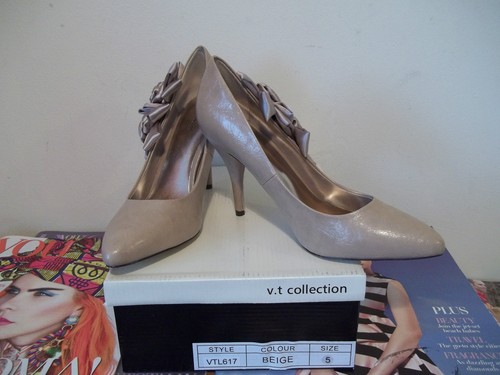 WEDDING OCCASIONS BEIGE ROSE FLOWER ELEGANT COURT SHOES UK SIZES 4//5// NEW