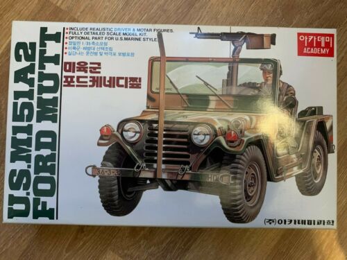 Jeep M151A2 Ford Mutt US Army  1:35 Academy