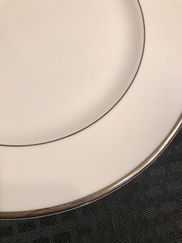 10 3//4/" Wedgwood /"Sterling/" Dinner Plate