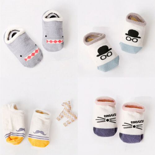 2x  Baby Asymmetrical Ship Sock Cartoon Socks Kids Anti-Slip Floor Socks D gvSPU