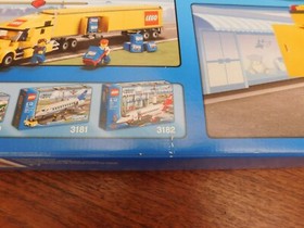 Lego City 3221 Lego City Truck Retired 2010 ~Brand New & Sealed~