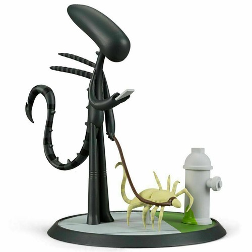 ALIEN DELLA PORTA ACCANTO fuori per una passeggiata JO3BOT Xenomorph FACEHUGGER Figura Loot Crate