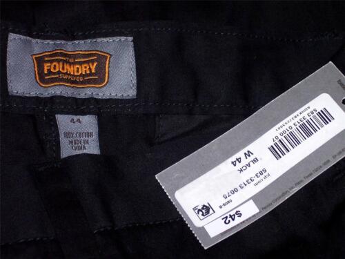 NWT Men's Foundry Khaki Flat Front Shorts Black 100% Cotton Size 44 