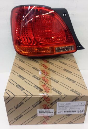 LEXUS OEM FACTORY DRIVERS SIDE REAR OUTER TAIL LAMP LENS 2000-2005 GS300