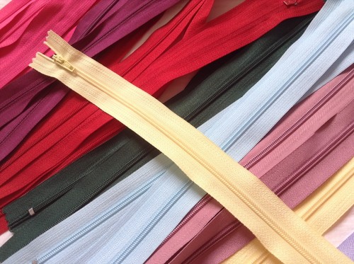 Various Colours 12 Inch approx 30.5cm Dress or Closed End Zips