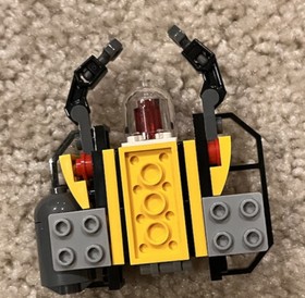 Lego CITY 60091 Deep Sea Starter Set missing parts with box and book