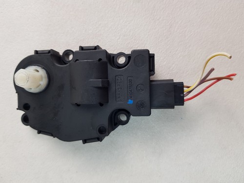 Audi A4 B8 8K 08-16 A5 8 T 07-16 chauffage rabat Actuator Motor EFB330 K9749005
