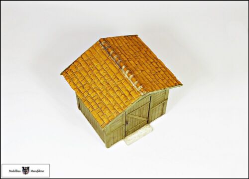 1:32 Petite cabane avec tuiles-terminé modèle