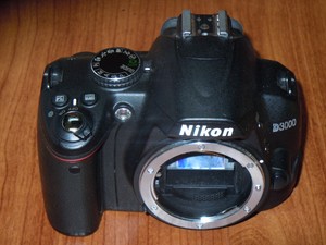 PLEASE-READ-FIRST-Nikon-D3000-BLACK-DSLR-Camera-Body-ONLY-Nothing-Else