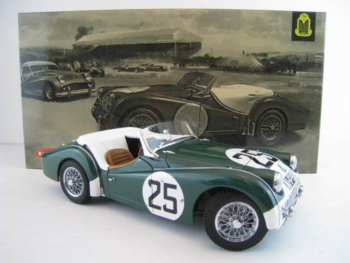 TRIUMPH TR3S Le Mans 1959 #25 Kyosho Maßstab 1:18 OVP NEU
