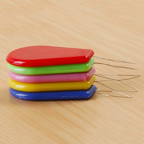 20x PLASTICA ARCO FILO infila ago MANO MACCHINA PER CUCIRE INSERIMENTO DEL Z3C2