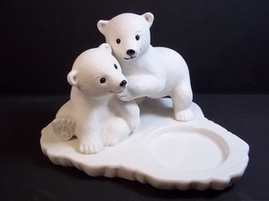 Partylite-Polar-Bear-cubs-porcelain-tea-light-votive-holder